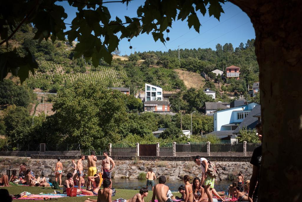 Hostal Tres Campanas Villafranca Del Bierzo Eksteriør billede